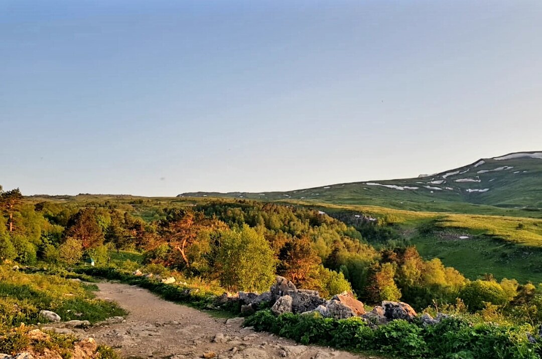 ПЛАТО ЛАГОНАКИ - Tata Wolf