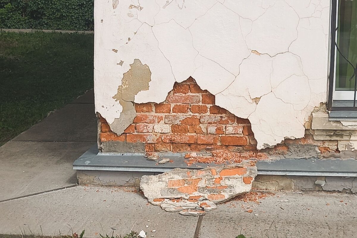 Денег нет но вы держитесь. - Игорь Солдаткин