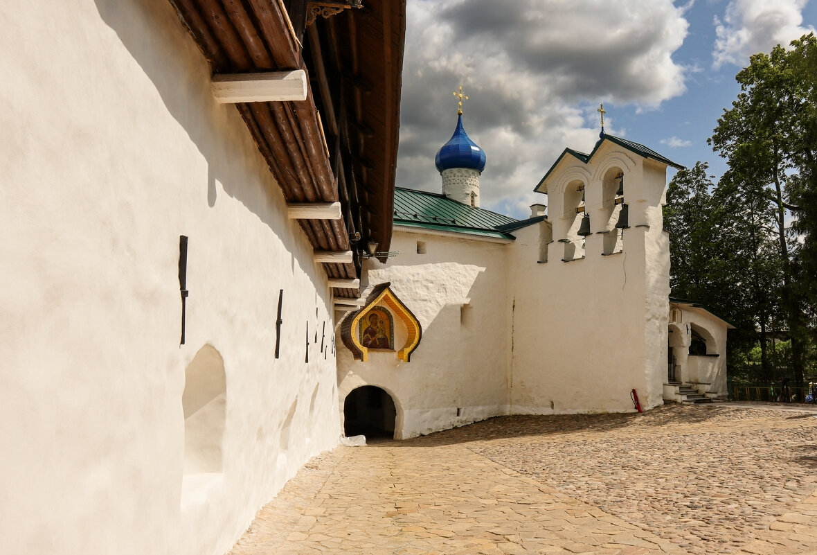 Печорский монастырь - skijumper Иванов