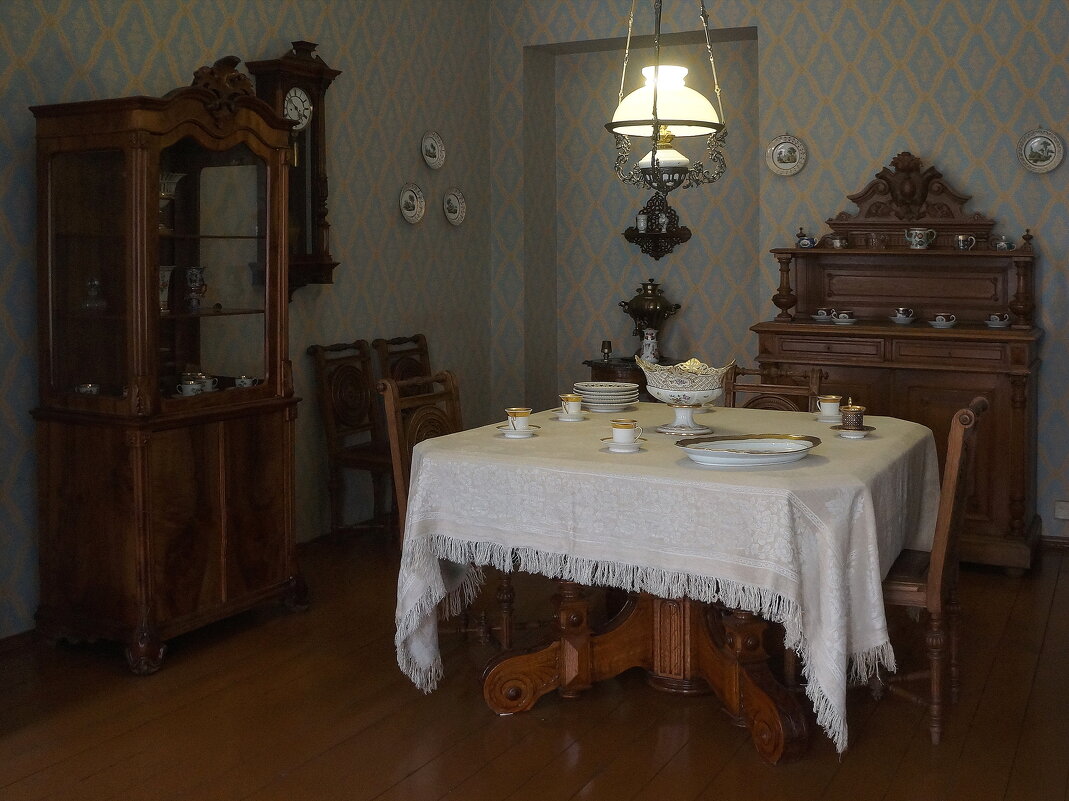 Музей-квартира Ф.М. Достоевского в Кузнечном переулке - zavitok * Музей-квартира Ф.М. Достоевского в Кузнечном переулке - zavitok *