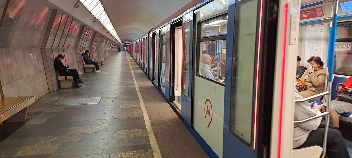 Метро - Зануда Занудин