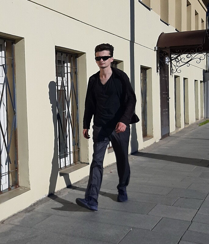 *** - Владимир Захаров