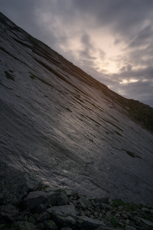 * - Александр Иванов