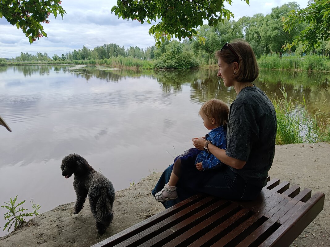 У реки - Мария Васильева