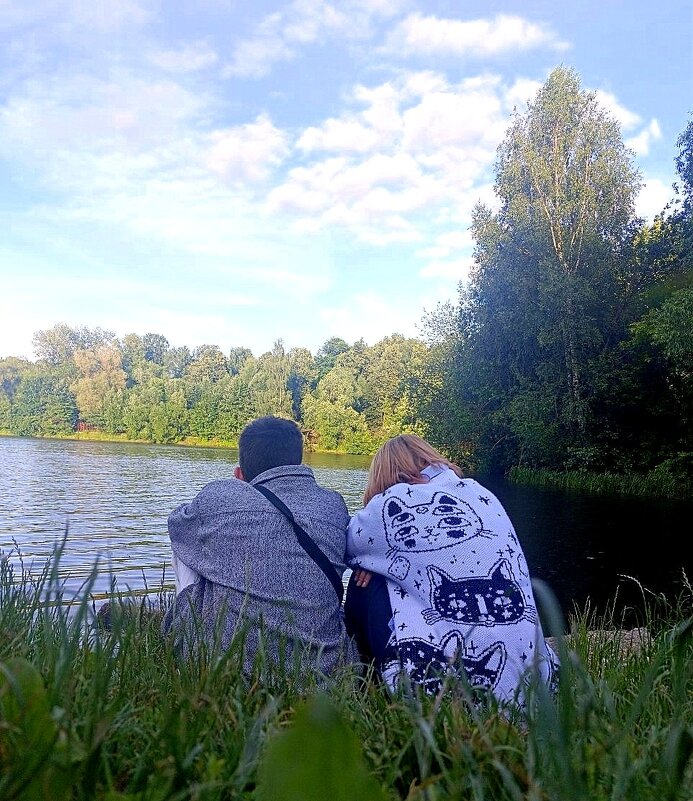 *   *   * - Елена 