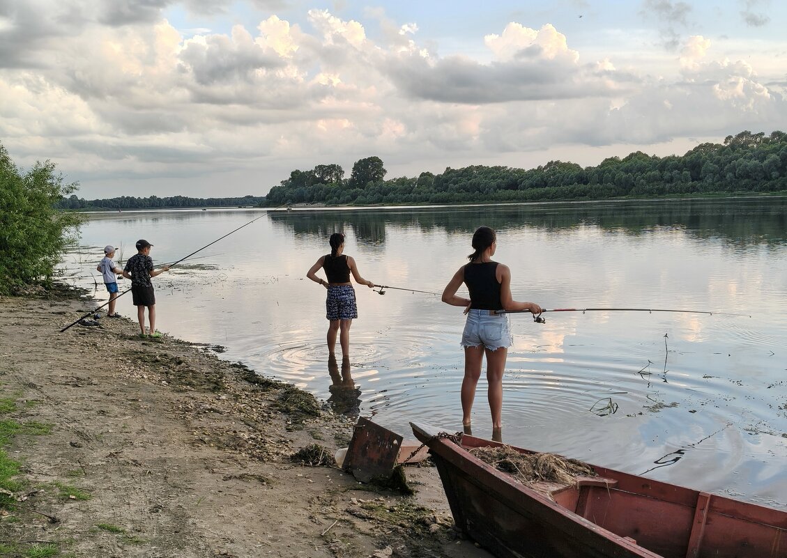 Наловим окуней, уха будет! - Валерий Судачок Наловим окуней, уха будет! - Валерий Судачок