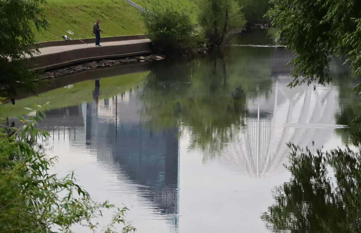 *** - Сергей Сергеев