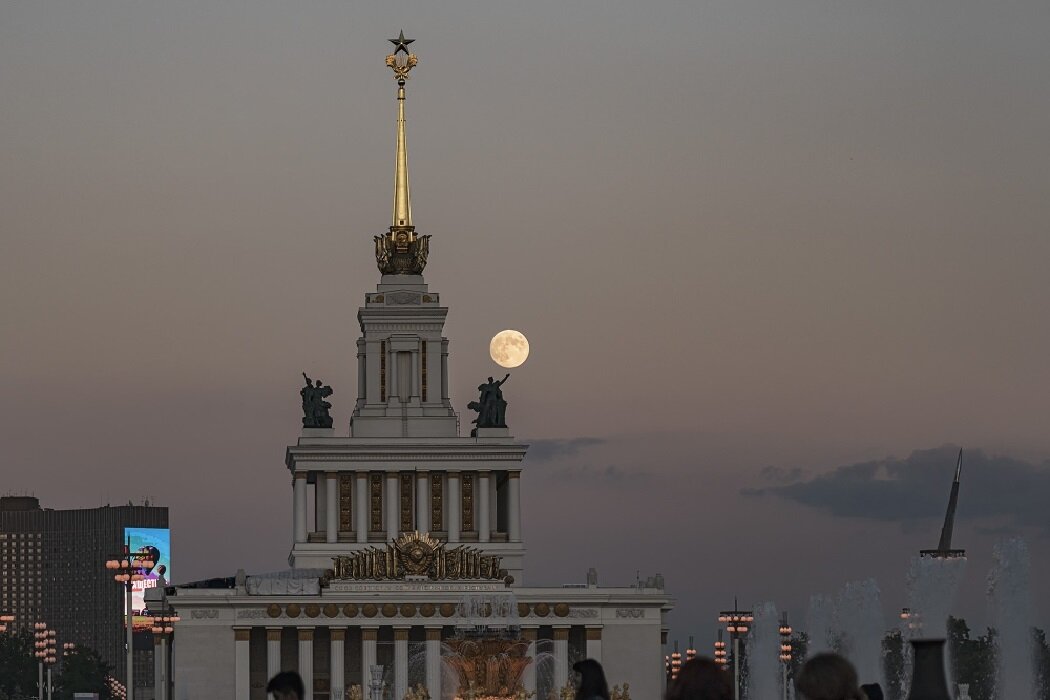 Павильон № 1 - Олег Иванов