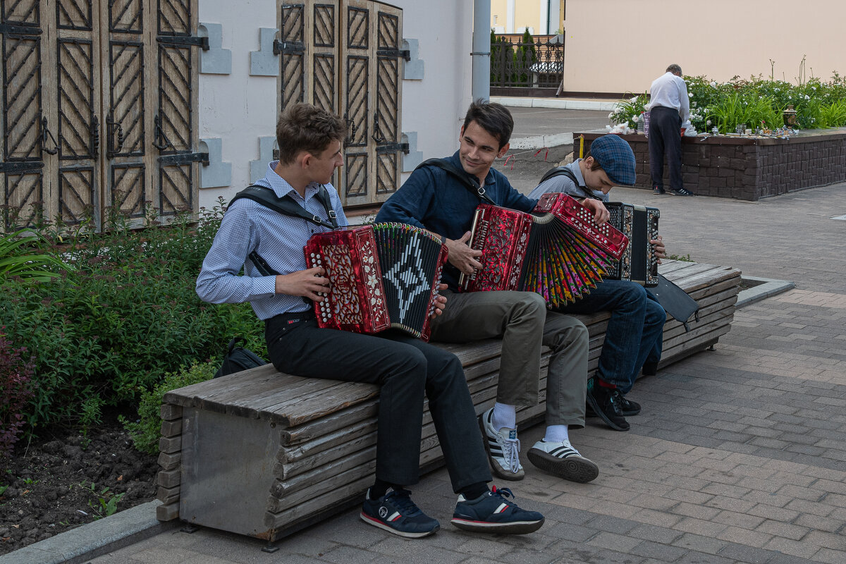 Играй гармонь.. - Павел Катков