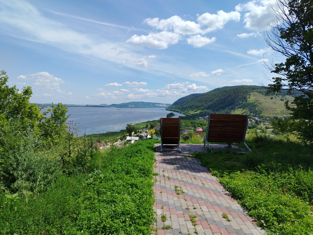 Посидим, поглядим! - Надежда 