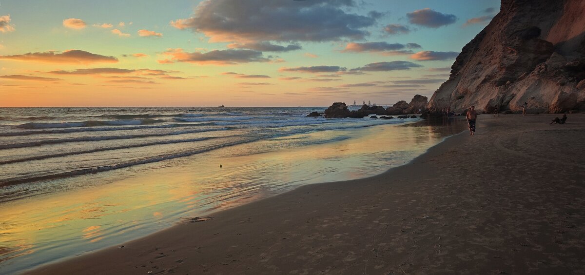 Прогулка к морю - Valentin Bondarenko Прогулка к морю - Valentin Bondarenko