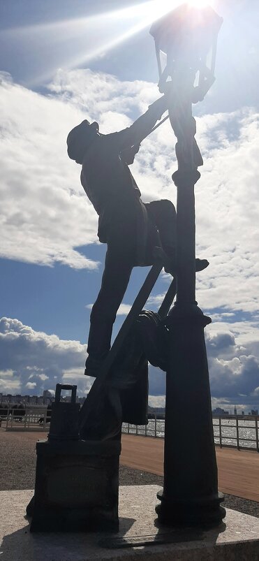 Фонарщик на Крестовском - Наталья Герасимова