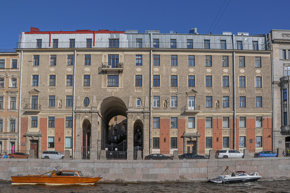 Проплывая мимо Толстовского дома - Татьяна Машошина Проплывая мимо Толстовского дома - Татьяна Машошина