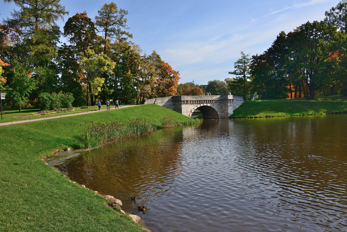 *** - Александр Хаецкий