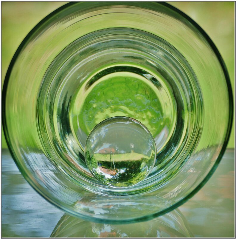 ЭКСПЕРЕМЕНТЫ СО СТЕКЛОМ... - Elvira E. ЭКСПЕРЕМЕНТЫ СО СТЕКЛОМ... - Elvira E.