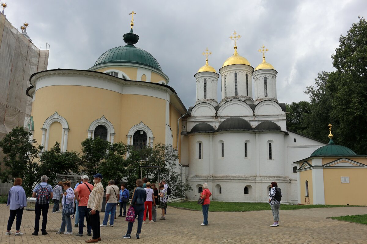 В Спасо-Преображенском монастыре - Ольга 