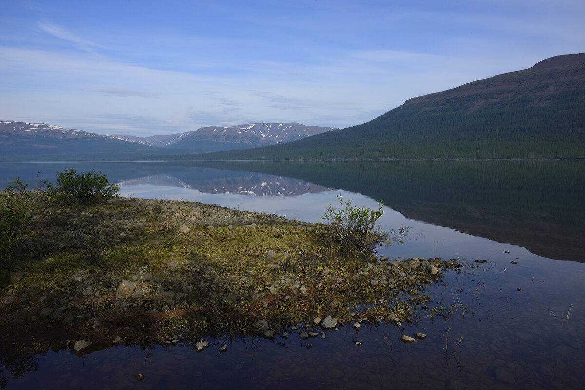 *** - Александр Хаецкий