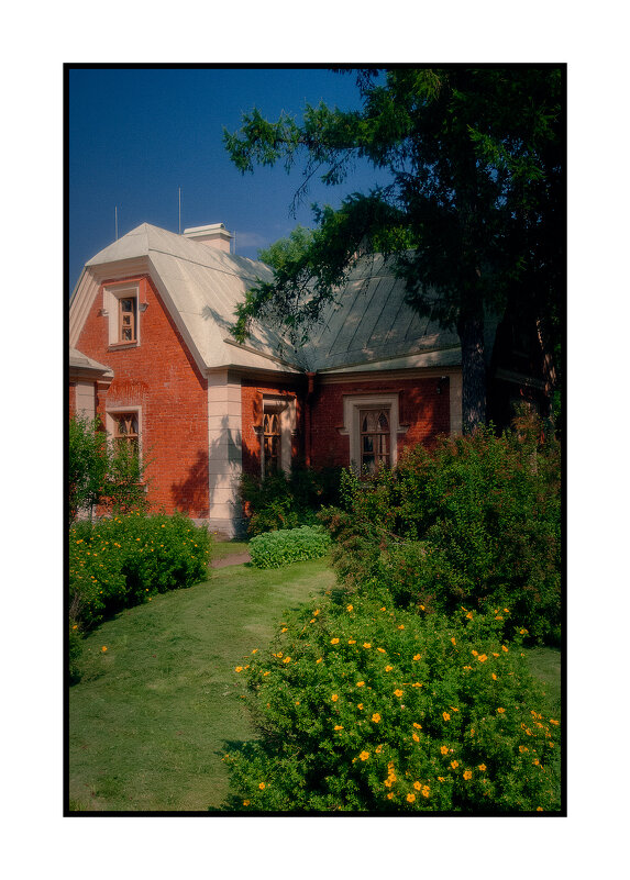 Почтовая станция. Петергоф. - Svyatoslav [Artisan] Ph.