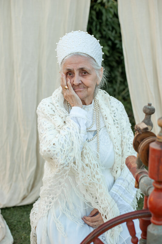 Прялка - Екатерина Пенежина