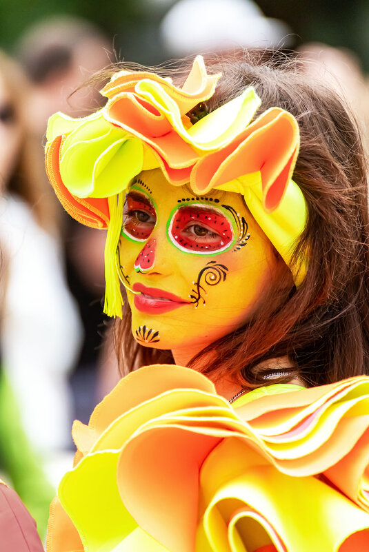 В жёлтом - Александр 