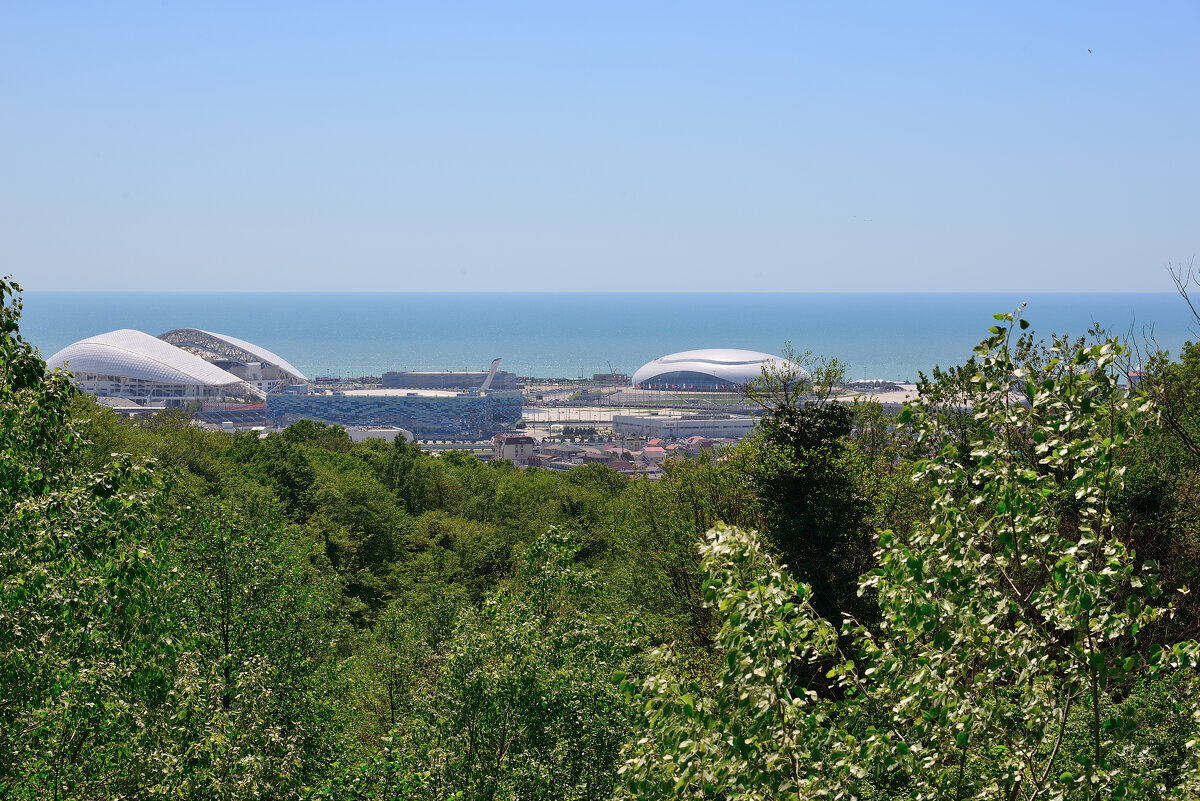 *** - Александр Хаецкий
