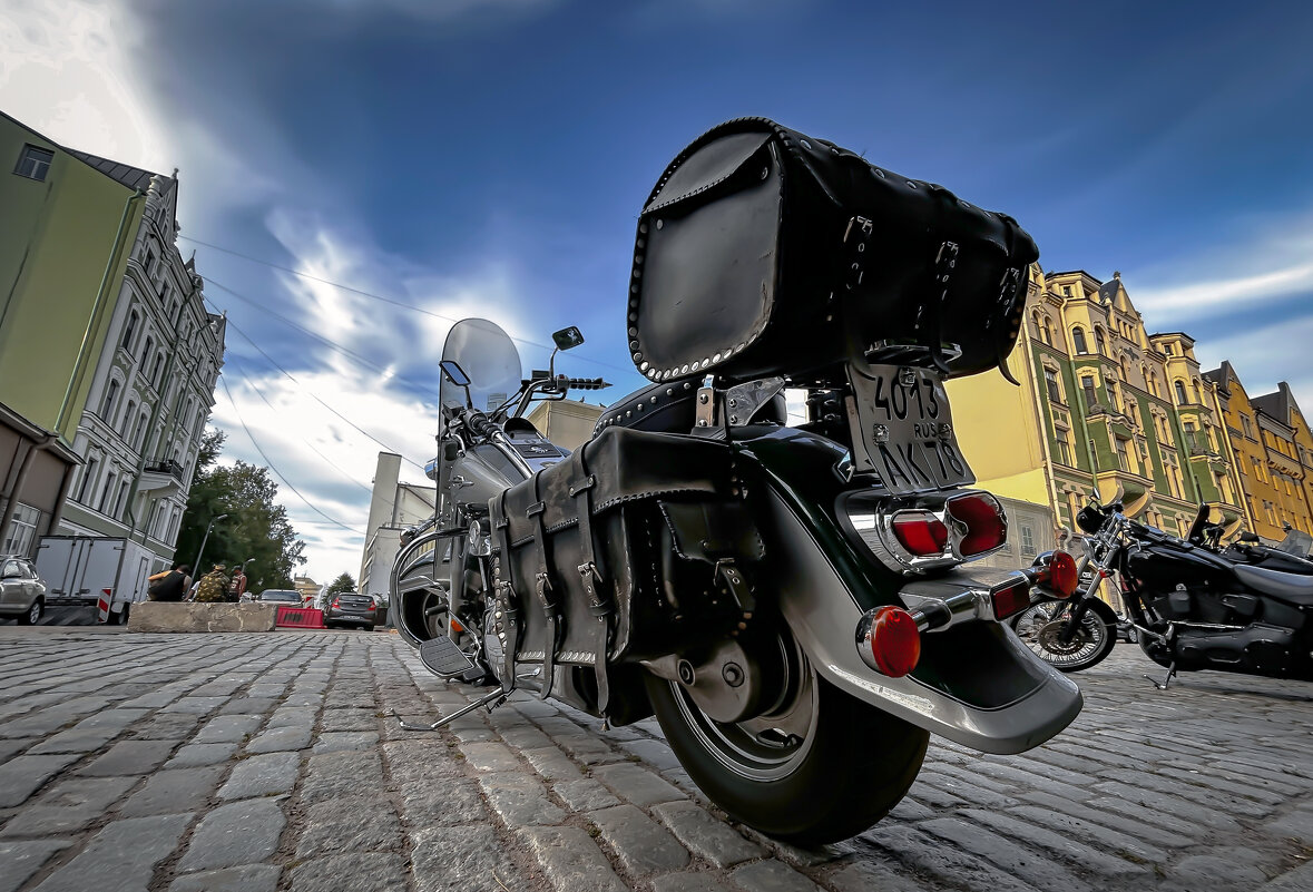 В пути - Дмитрий Иванов