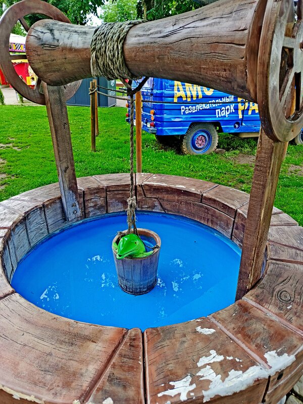 - Отпусти  меня к малым детушкам! Любое желание исполню! - Vladimir Semenchukov