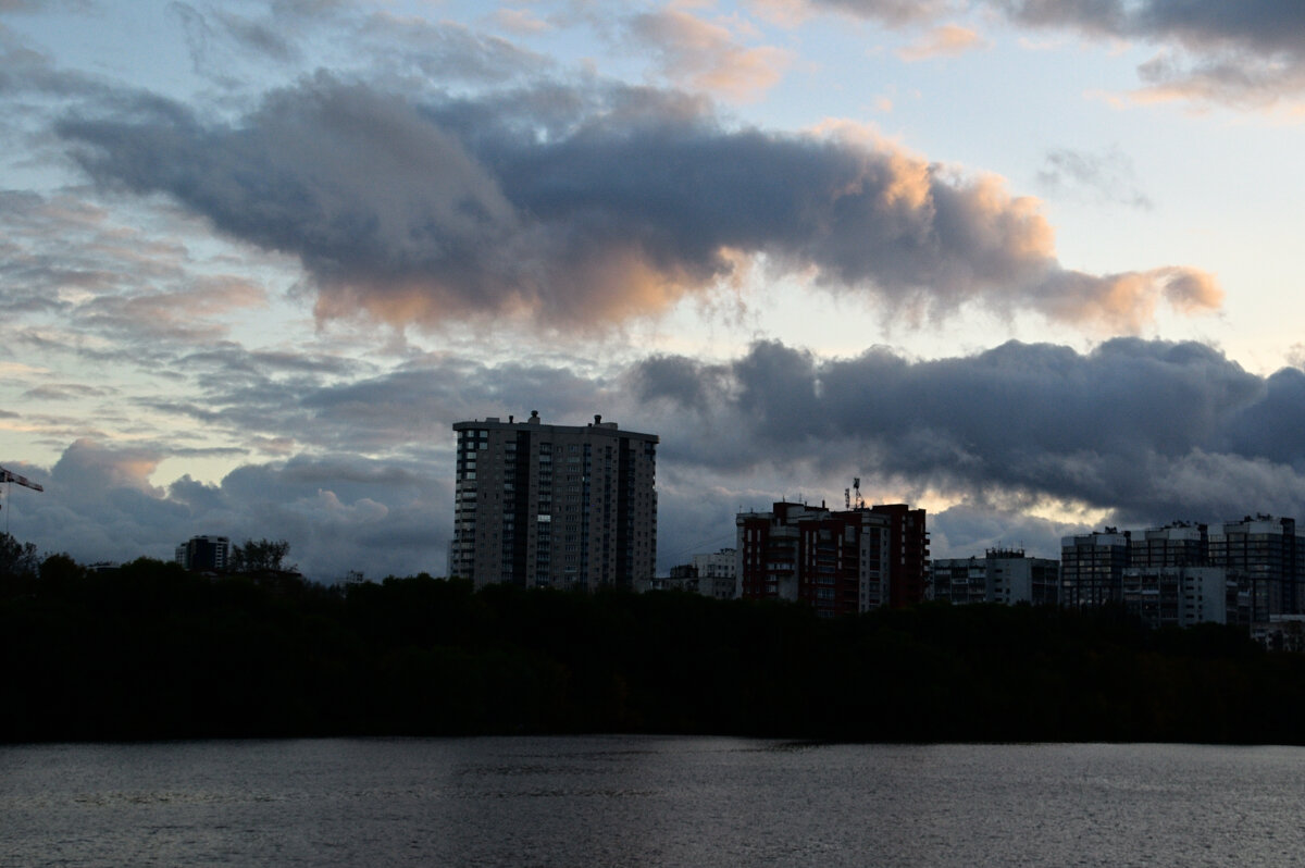 *** - Сергей Сергеев