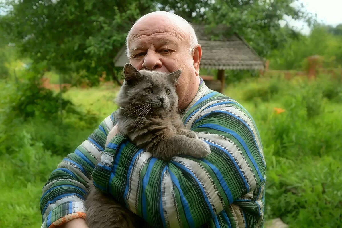 С котом Филей. - Михаил Столяров