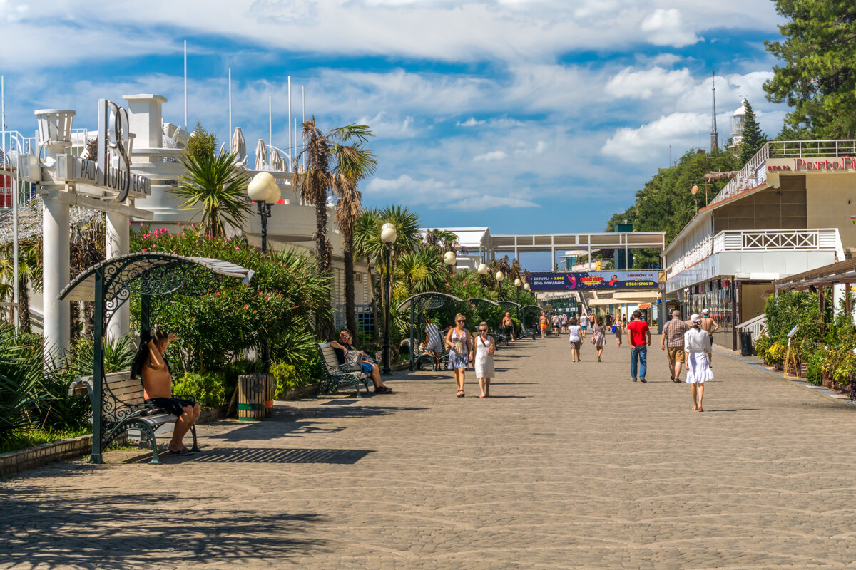 Набережная в Сочи - Игорь Сикорский