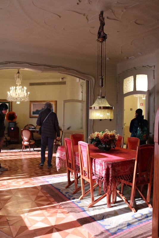 Интерьеры дома-пещеры - Ольга 