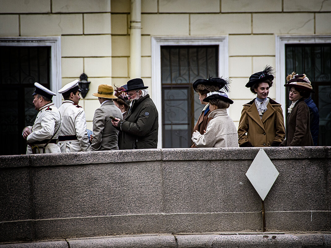 Снимается кино. Обеденный перерыв. - Александр Снимается кино. Обеденный перерыв. - Александр
