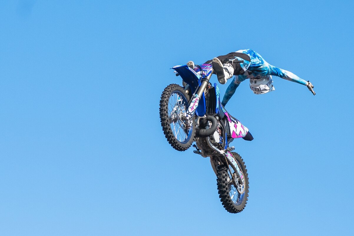 Мото-фристайл. - Виктор Евстратов Мото-фристайл. - Виктор Евстратов