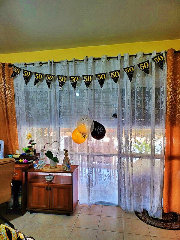 ЮБИЛЕЙ   ПЛЕМЯННИЦЕ (1) - Анатолий Малобродский