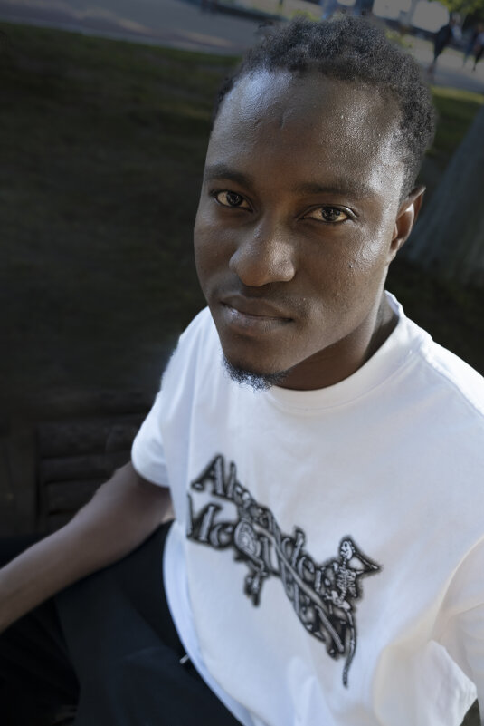 Егож - студент из Бенина - Евгений 