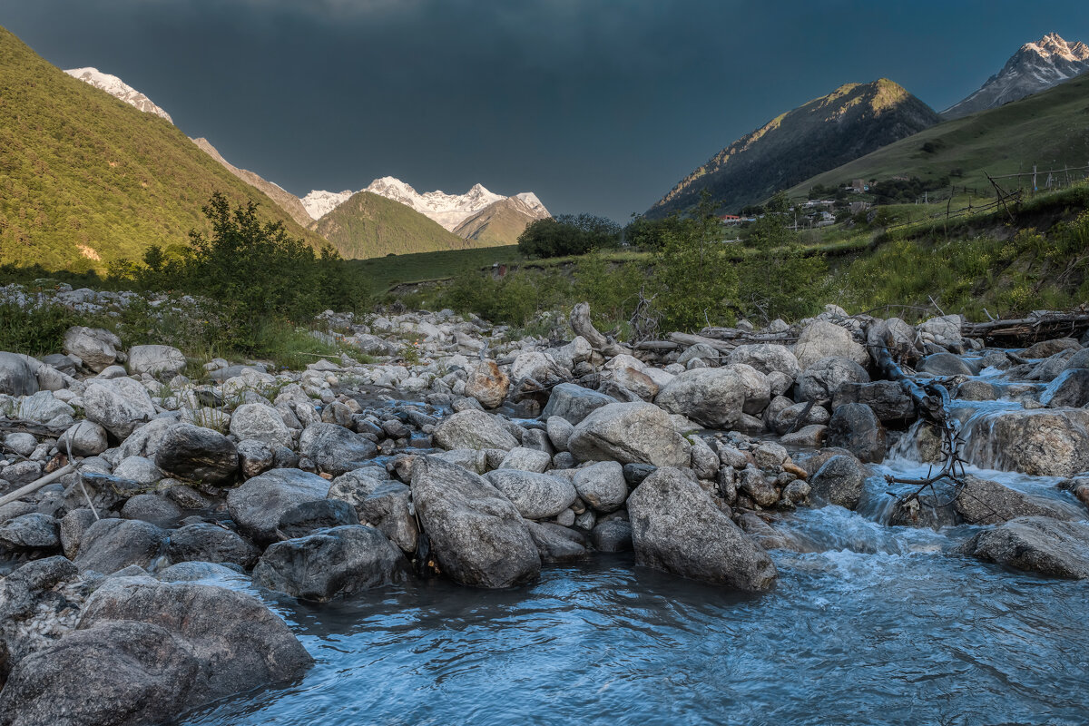 Кавказ - Владимир Колесников
