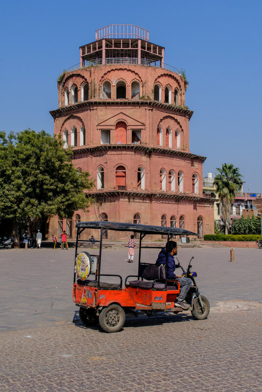 Саткханда — сторожевая башня - Георгий А