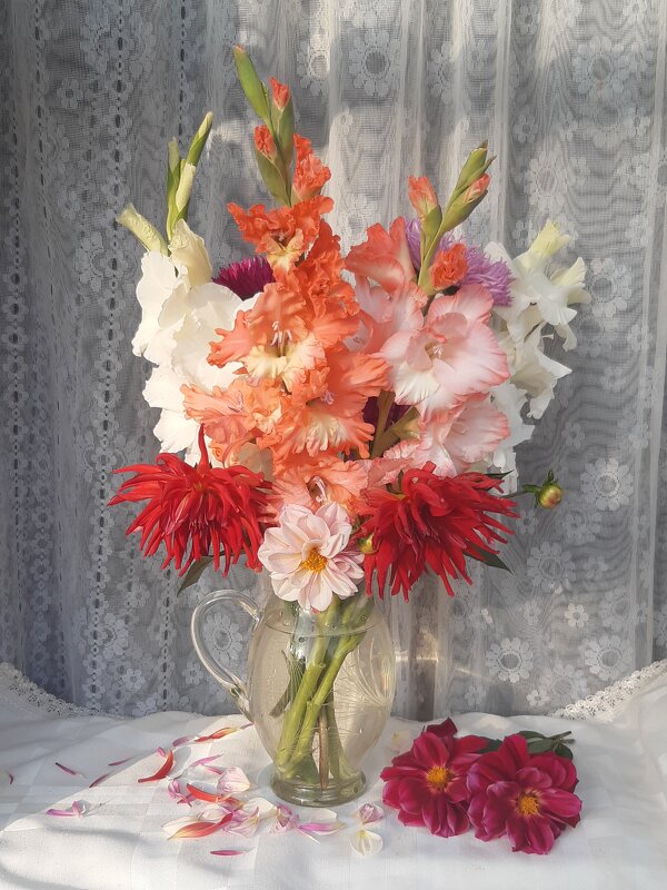 Букет на  окне! - Нина Андронова