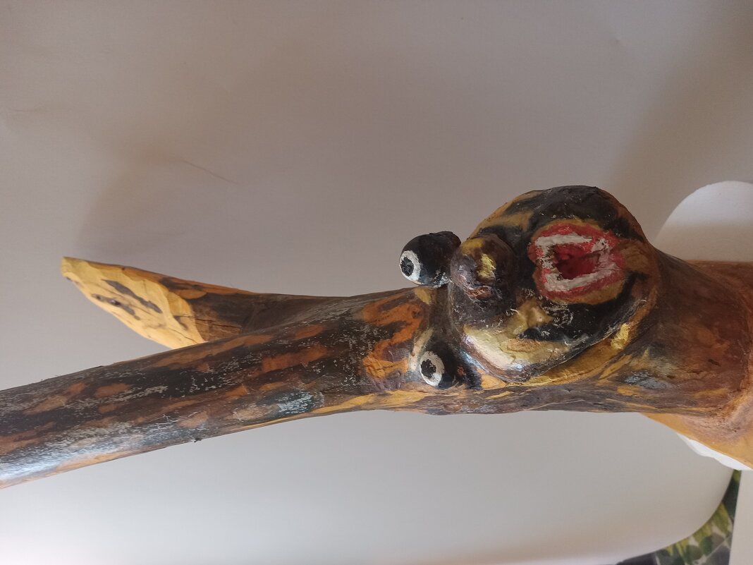 Ну , Серый , погоди-и ! (деревянная пластика) - Валерий Кокорев