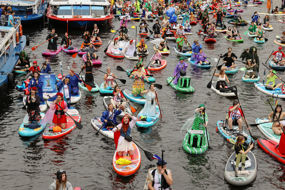 Юбилейный 10-й фестиваль «Фонтанка SUP» - skijumper Иванов