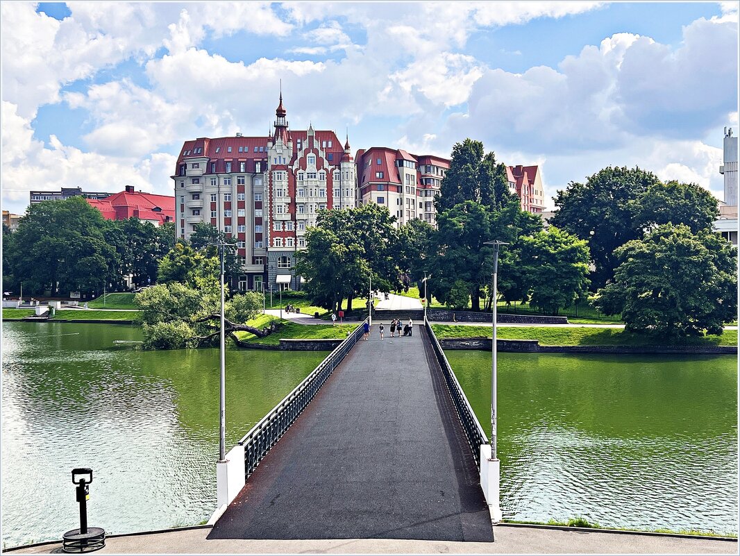 Калининград. У Нижнего озера. - Валерия Комова Калининград. У Нижнего озера. - Валерия Комова