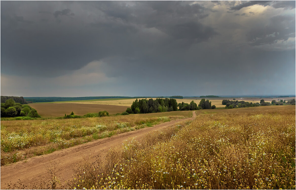 Местами дожди... - Валентин Котляров