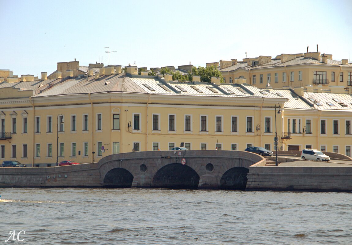 Прачечный мост с Большой Невы - Любовь Сахарова Прачечный мост с Большой Невы - Любовь Сахарова