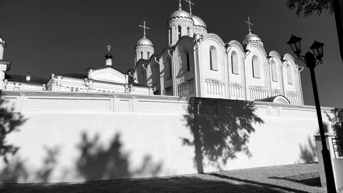 Прогулки по городу В. - Вячеслав Владимирович