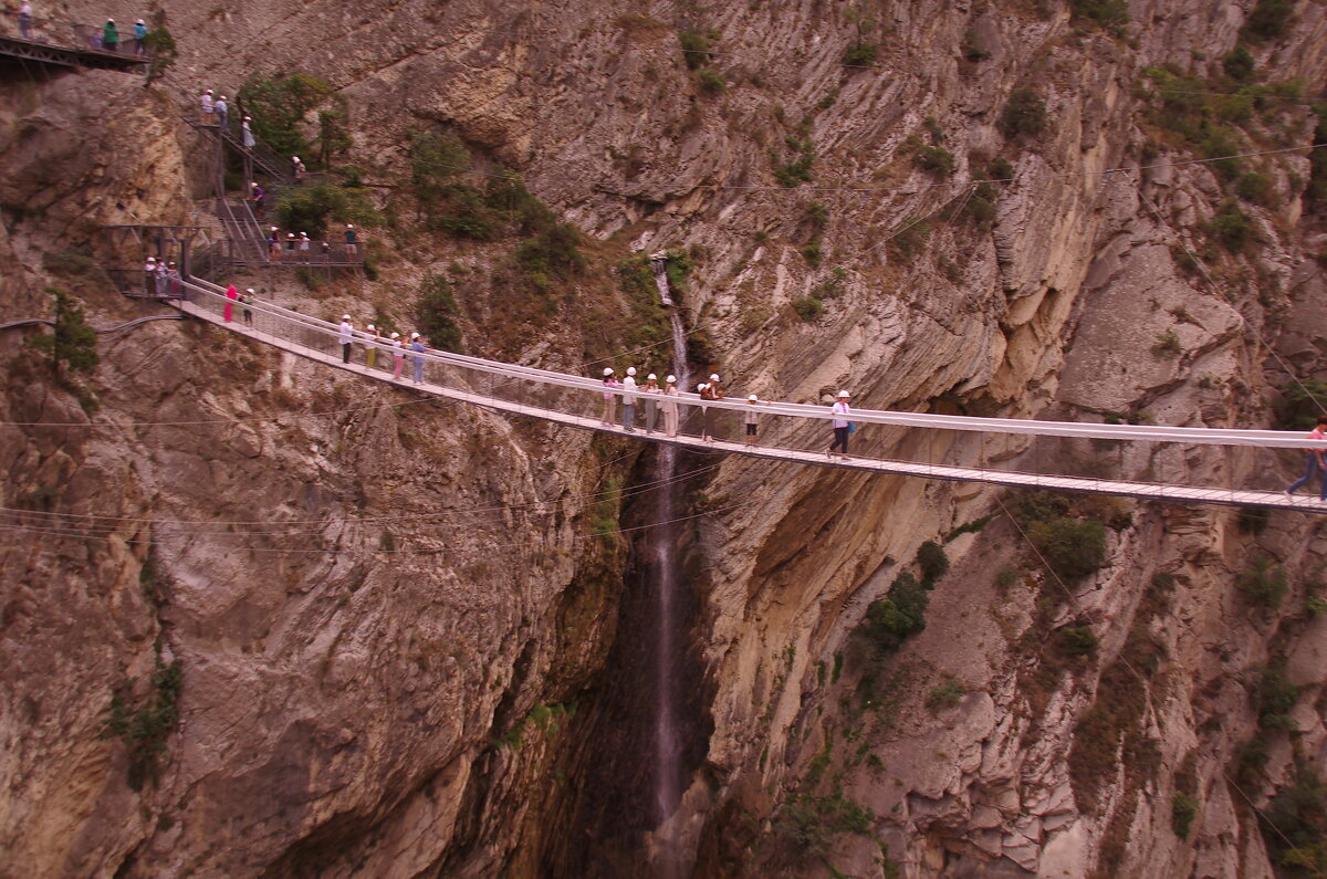 Дагестан, подвесной мост - Сергей Швечков