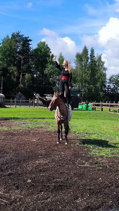 Катя и Ронни. - Ольга 