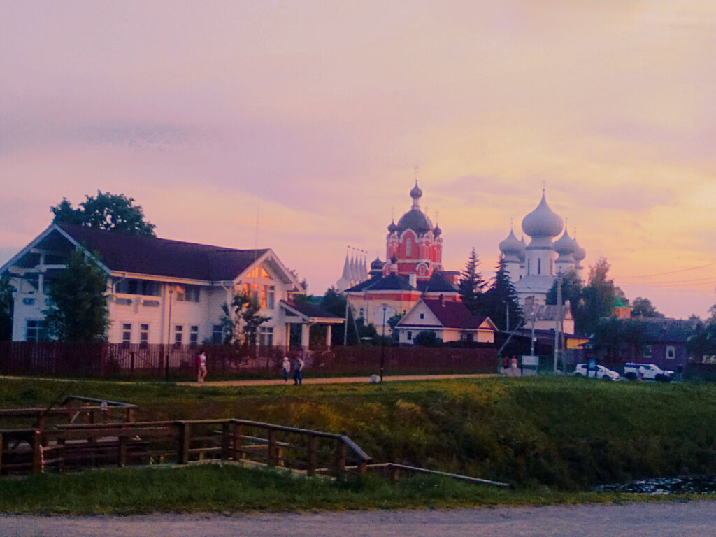 Вечерний город - Сергей Кочнев