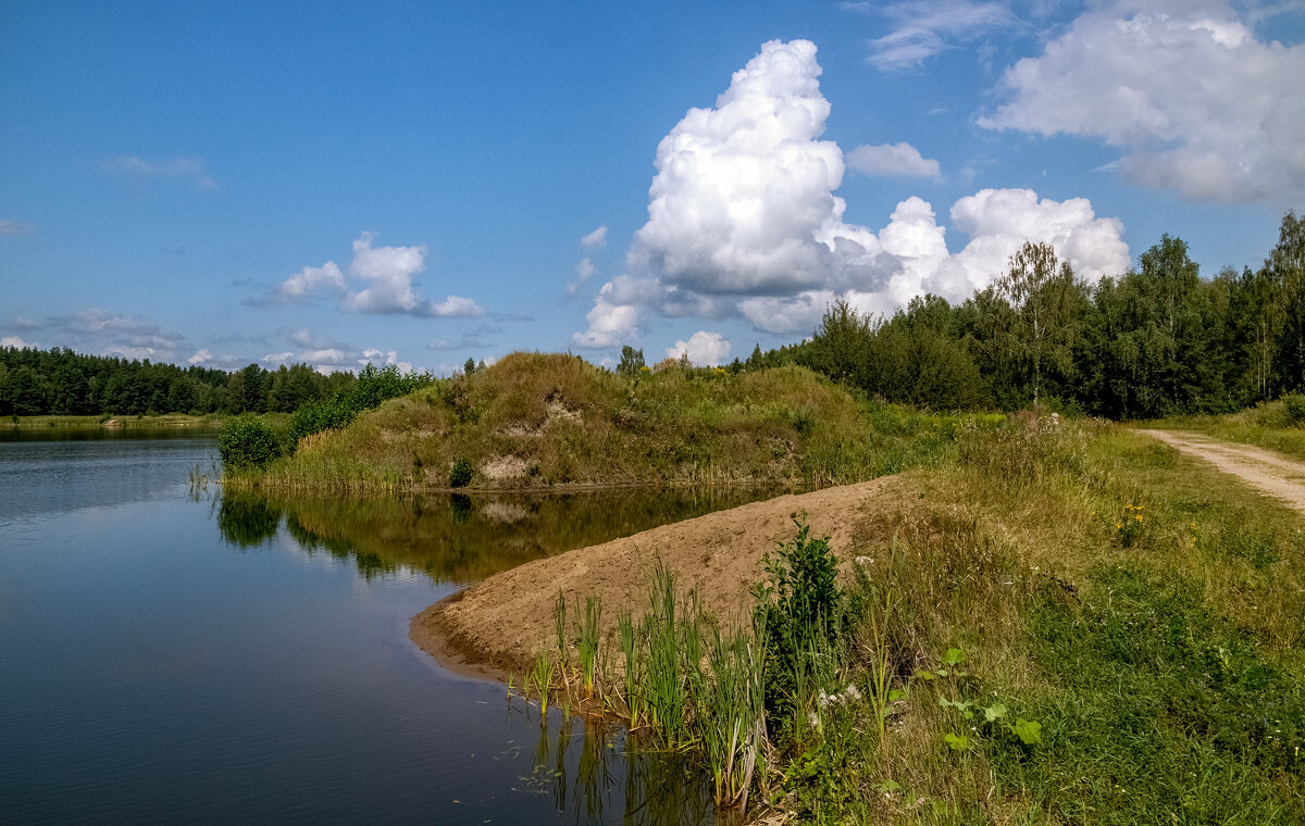 Утро третьего Августа 2 - Андрей Дворников Утро третьего Августа 2 - Андрей Дворников