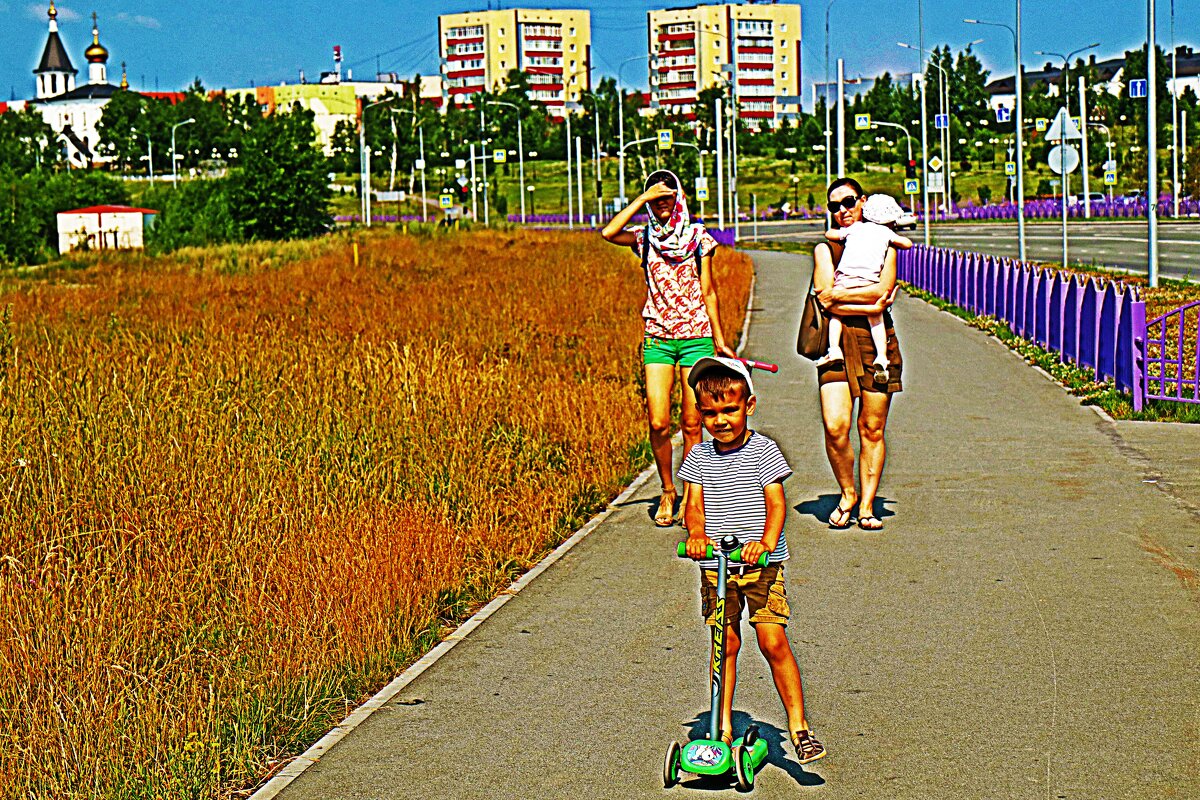 Июль...Из серии "Мамы и дети"! - Владимир 