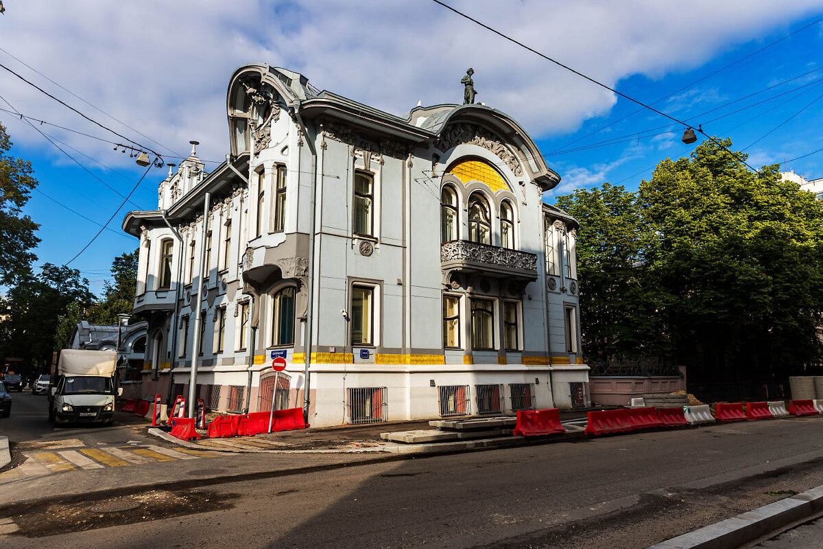 Особняк И.А. Миндовского - Александр 